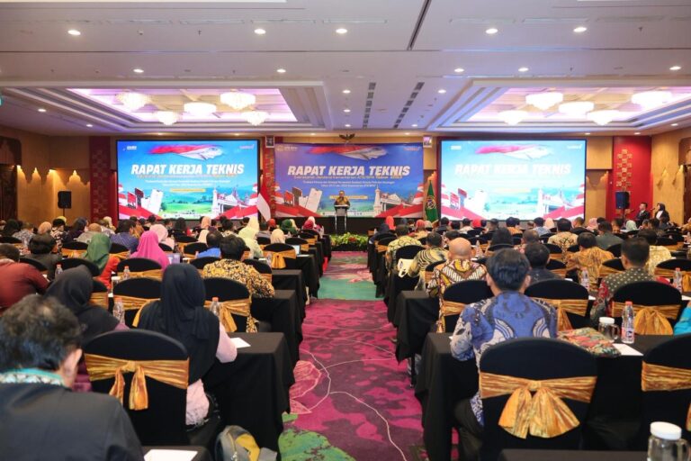 16b716cf-8850-4223-9182-9678714222e7