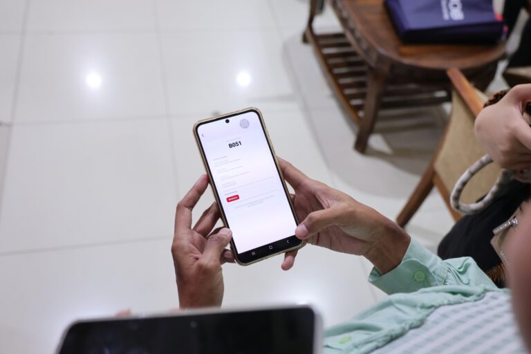 1f15fce9-cb21-49f8-913d-0a1e8c43ad64