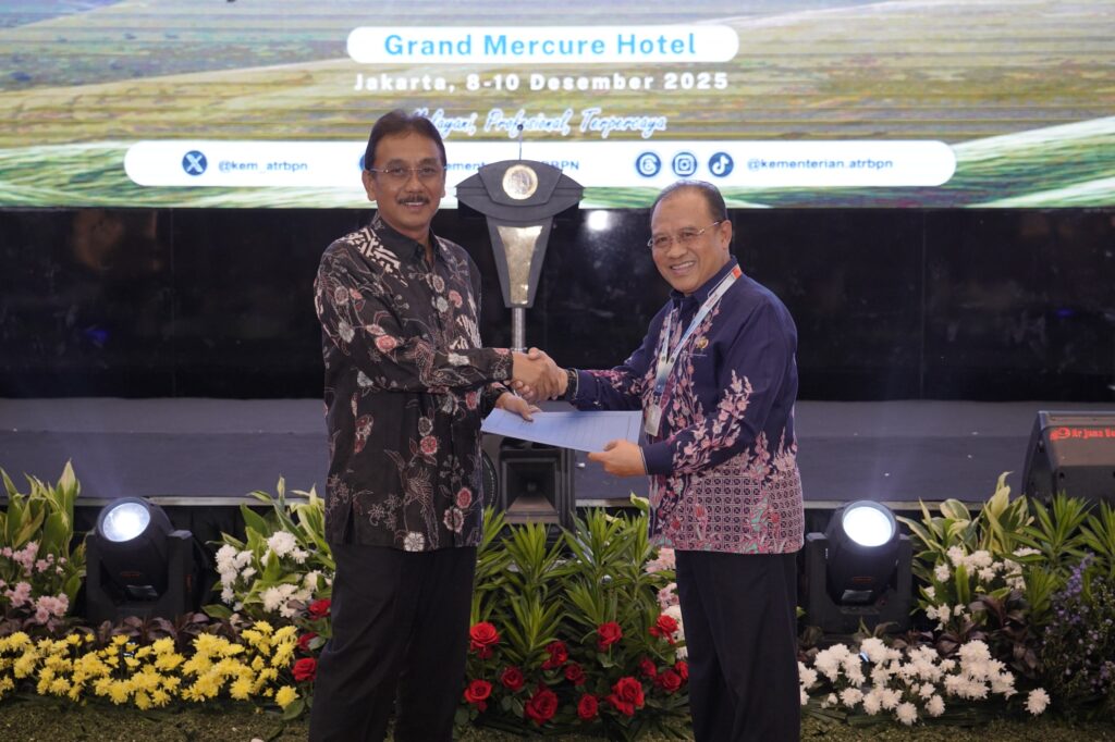 81faf2f6-b49c-48f0-aec0-ca176e934ec4