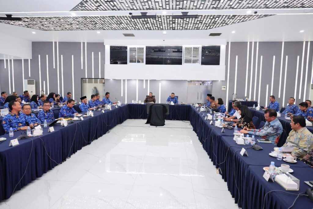 9b5d0165-ba29-4038-a1c8-efbdd25adc65