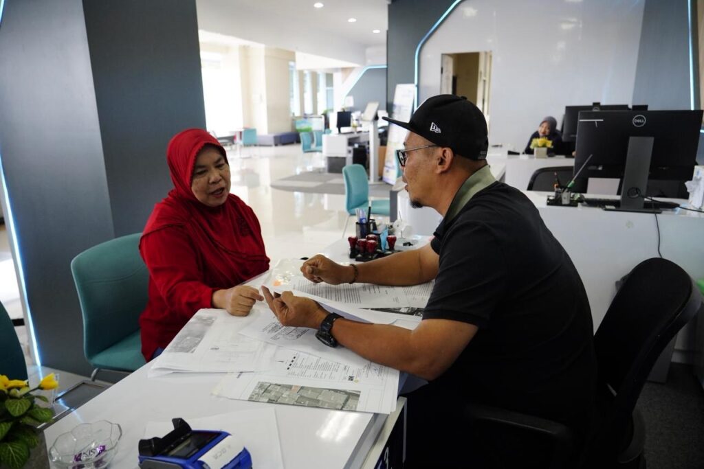 a3566971-dd2a-4698-9a91-cbc67bd5a892