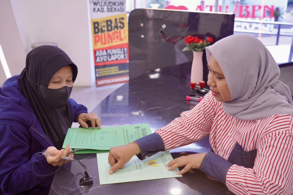 c60bd275-87b5-4426-9fd6-412f3df86879