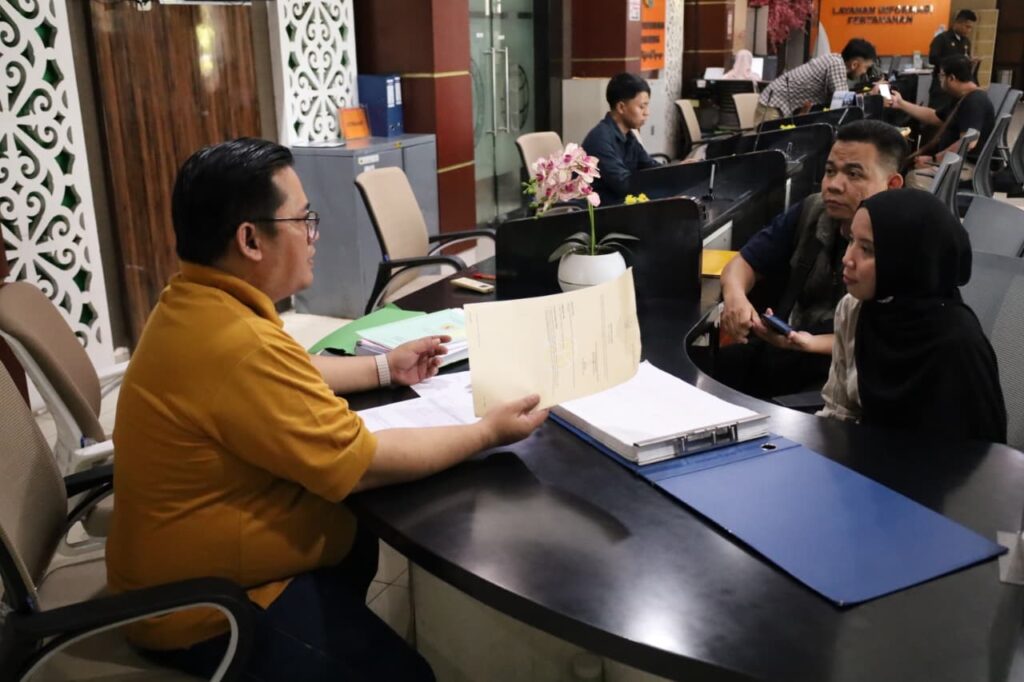 280be87e-4409-4583-83f8-7276e88fd1ad