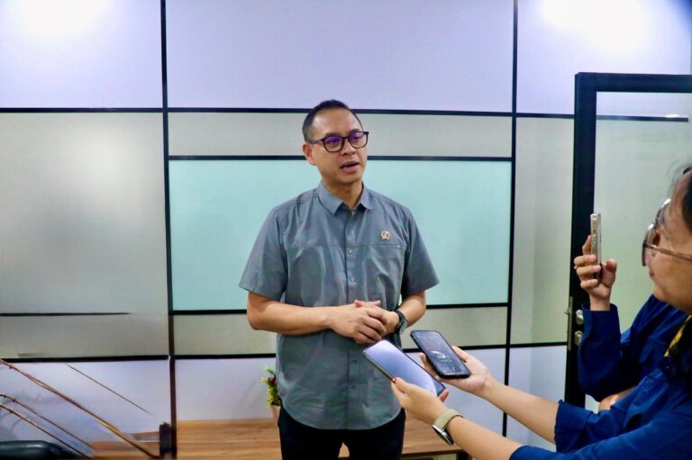 45ce3786-bab7-463c-ba8e-d13d52167aa5