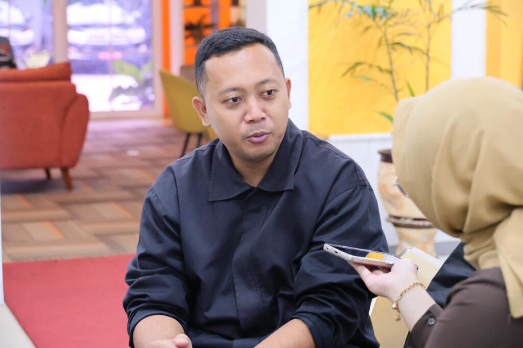 d5479b49-bf96-46bd-a98f-73d2d1d5bedc