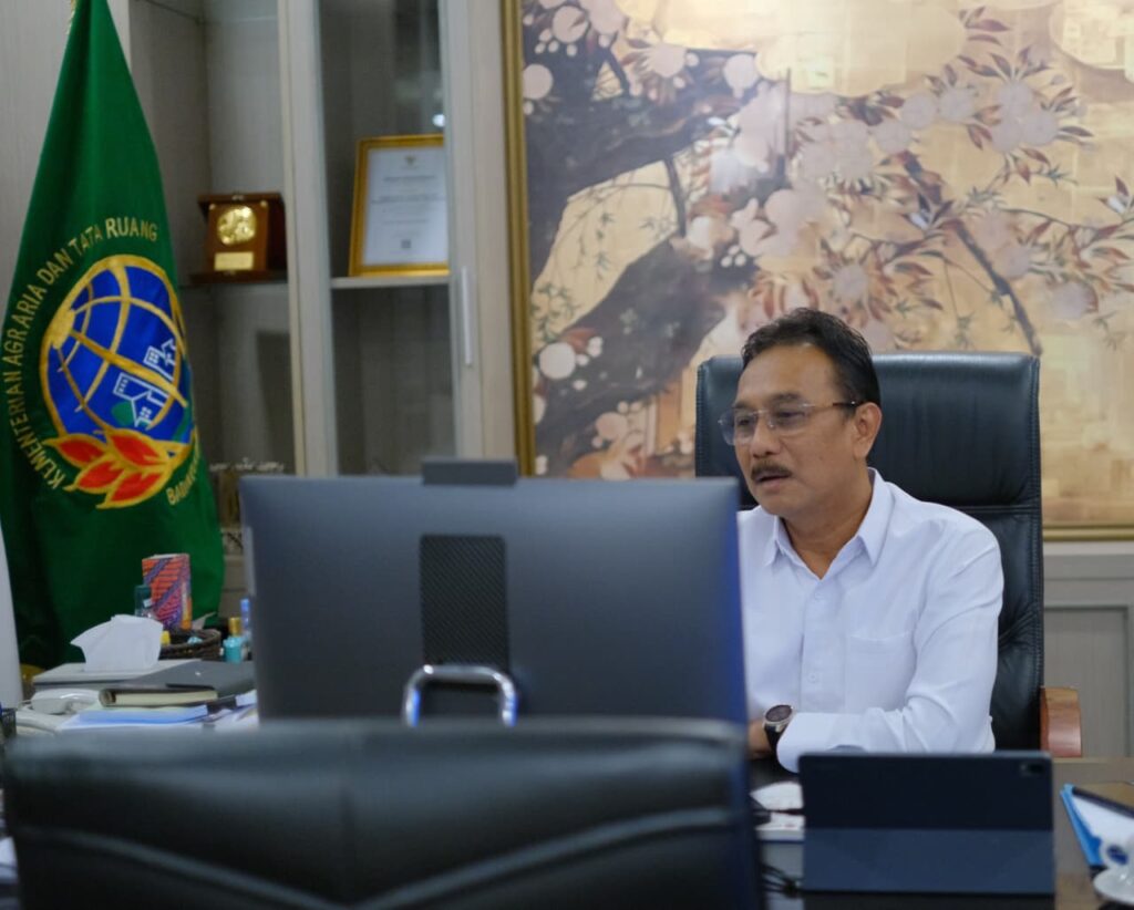 f58192f5-4df1-4b43-9745-c595671faf54